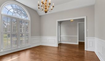 127 CHARLIE Ln, Albany, GA 31707