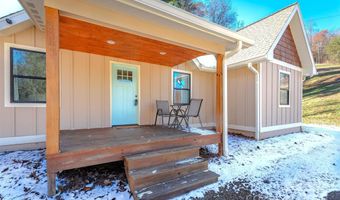 15 Eaglebear Dr, Asheville, NC 28806