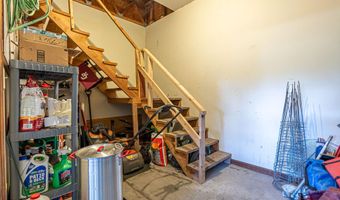 19422 Stirrup Dr, Abingdon, VA 24211