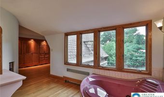 2835 Parkway Blvd, Allentown, PA 18104