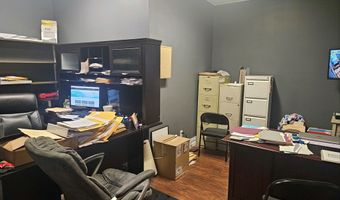 300 Fourth St W, Adel, GA 31620