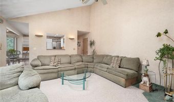 22 Golden View Dr, Johnston, RI 02919