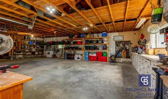 62 Hitching Post Dr, Cody, WY 82414
