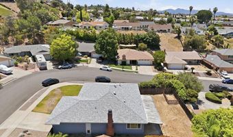 1620 Kenora Dr, Escondido, CA 92027