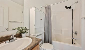 6959 COUNTRYSIDE Ave, Cheyenne, WY 82001