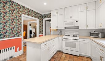 315 Allen Ave, Allenhurst, NJ 07711