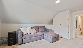 11 R St SE, Auburn, WA 98002