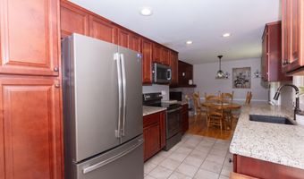 33 School Rd, Bolton, CT 06043