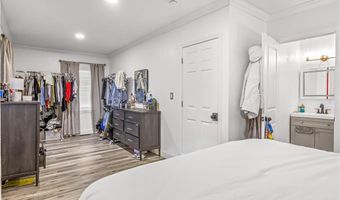 14 S Fairview St, Johnston, RI 02919