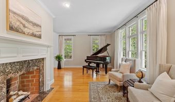 252 Sawyer Rd, Bolton, MA 01740