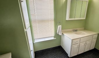 272-274 Locust Ave, Amsterdam, NY 12010