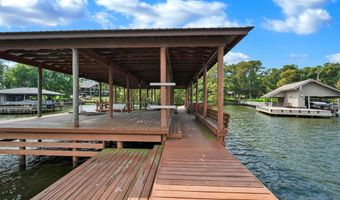 5617 S Lakeshore Dr, Shreveport, LA 71119