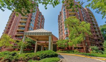 5800 NICHOLSON Ln 1-405, North Bethesda, MD 20852