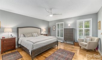 26 Moriah Ln, Asheville, NC 28803