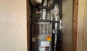 122 5th St W, Alice, TX 78332