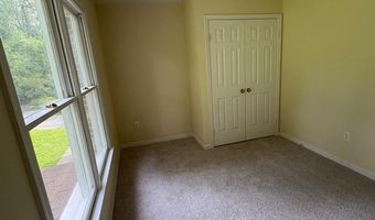 3502 HOLLY Rd, Annandale, VA 22003