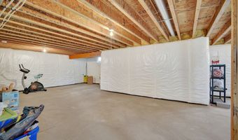 1201 10th Avenue Pl SE, Altoona, IA 50009