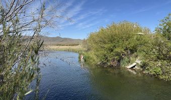 159 Foothill Rd, Carey, ID 83320