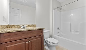 6 Mystique Ln 6, Cromwell, CT 06416