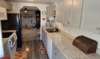 956 Pecan Cir, Barefoot Bay, FL 32976