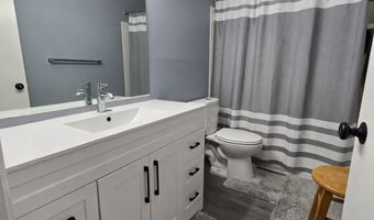 2211 Cromwell Hills Dr 2211, Cromwell, CT 06416