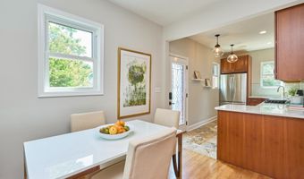 255 N BRYAN St, Arlington, VA 22201