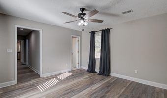 1616 Lakeview Ave, Camden, SC 29020