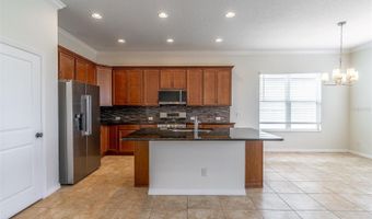 962 GRAND HILLTOP Dr, Apopka, FL 32703