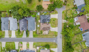 92 W 13TH St, Atlantic Beach, FL 32233