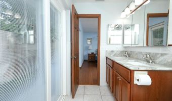 313 WHITE OAK Dr, Altamonte Springs, FL 32701
