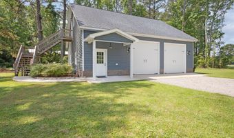 555 Dawson Creek Dr, Arapahoe, NC 28510