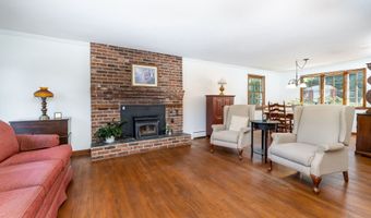 76 Country Ln, Bristol, CT 06010