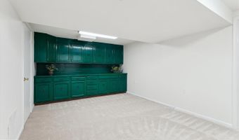 1030 WELSH Dr, Rockville, MD 20852