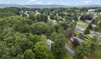 28 Colony Rd, Augusta, ME 04330
