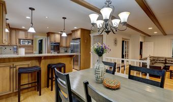 49 Beverly Dr, Avon, CT 06001