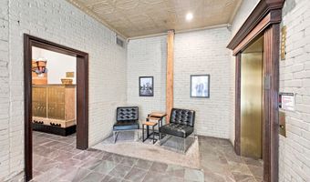 55 W Livingston Ave 203, Columbus, OH 43215