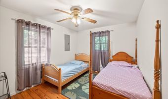 1103 Boles Beaty Rd, Alpine, TN 38543