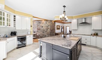 970 RAKESTRAW Rd, Montoursville, PA 17754