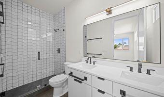 1128 Fillmore St, Bentonville, AR 72712