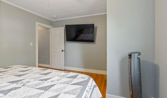304 Eastern Ave, Augusta, ME 04330