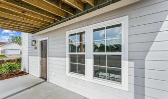 409 E Douglas Ave, Andover, KS 67002