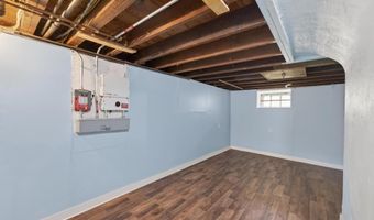 7 Verndale Cir, Bristol, RI 02809