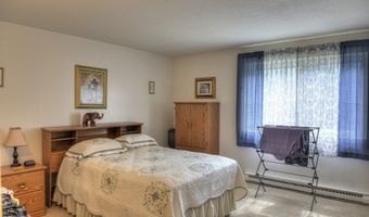 519 Emmett St, Bristol, CT 06010