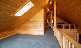 332 Allan St, Allison, IA 50602
