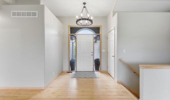 109 S Putter Dr, Andover, KS 67002