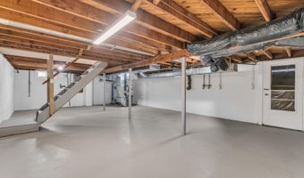 620 Tiller Ave, Beachwood, NJ 08722