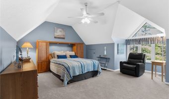 985 Goldenrod Trl, Aurora, OH 44202