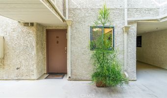 1900 Vine 214, Hollywood, CA 90068