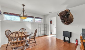 5140 Turtle Point Dr, Ann Arbor, MI 48105