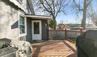 215 E WINNEBAGO St, Appleton, WI 54911